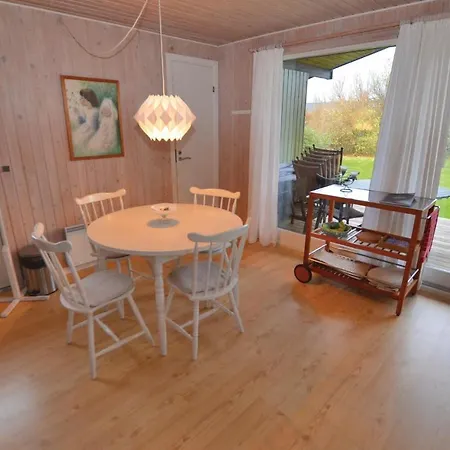 Lovely In With Kitchen