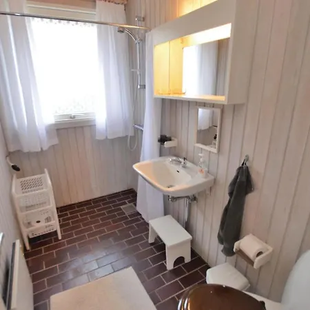 Lovely In With Kitchen
